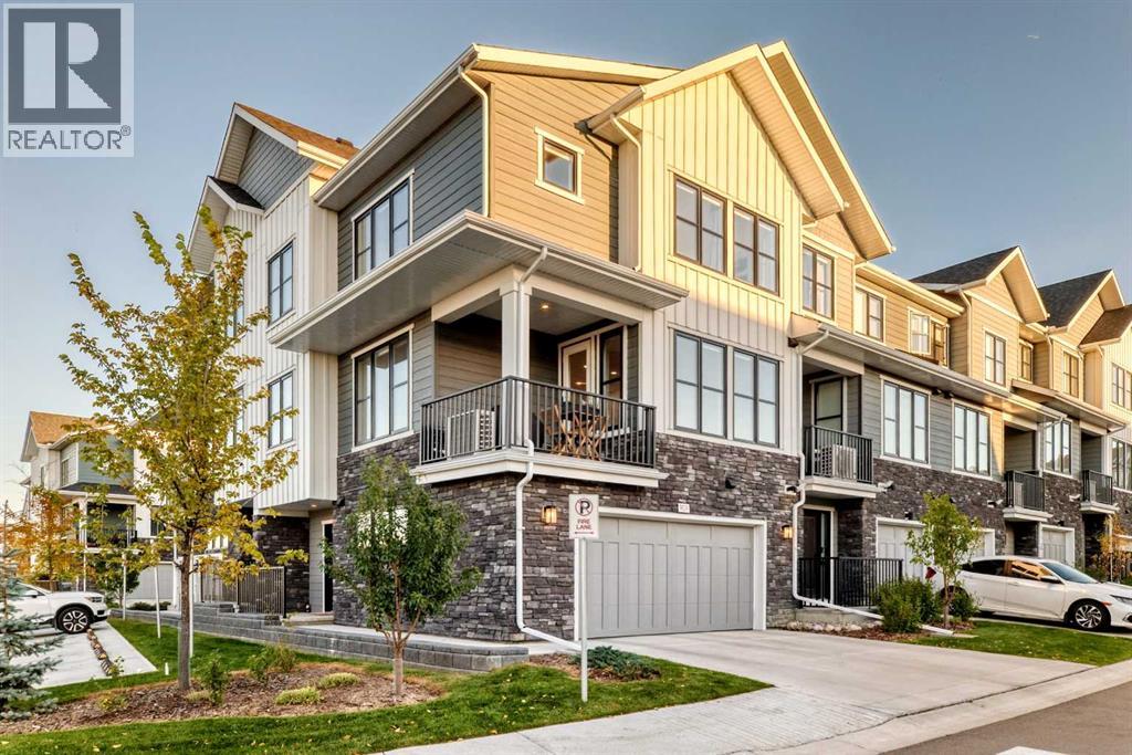 Primary image of 909 Crestridge Common SW|Calgary, Alberta T3B6L6