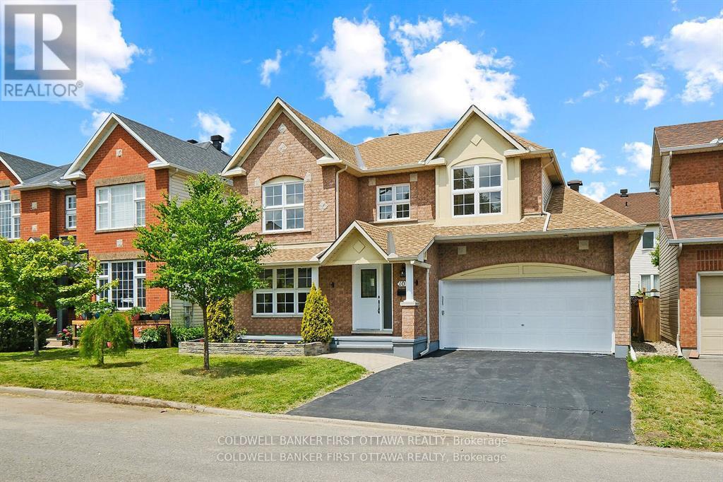 107 COLUMBIA AVENUE|Ottawa, Ontario K1V1Z3