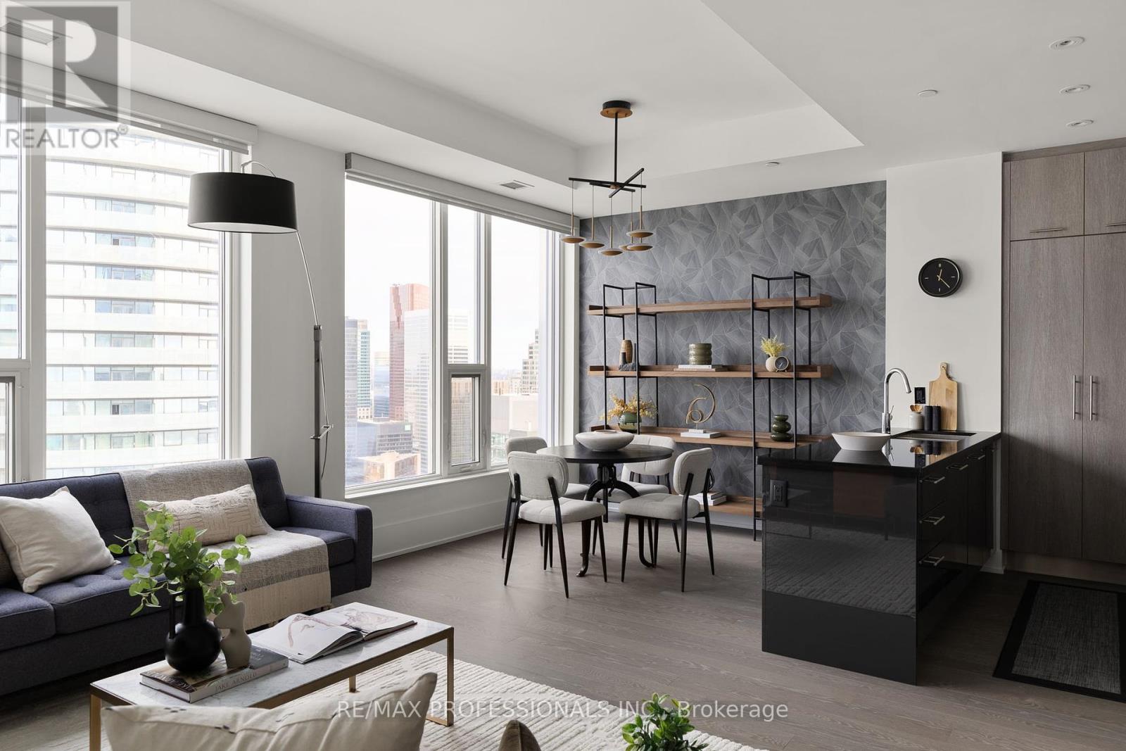 Property image for 6312 - 10 YORK STREET|Toronto (Waterfront Communities), Ontario M5J0E1