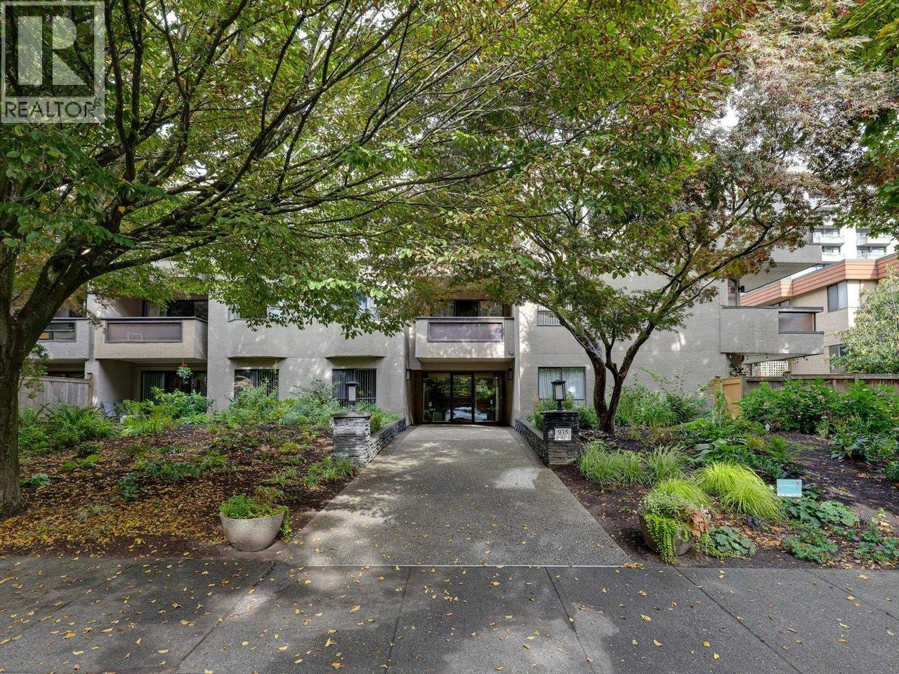 Property image for 306 975 W 13TH AVENUE|Vancouver, British Columbia V5Z1P4