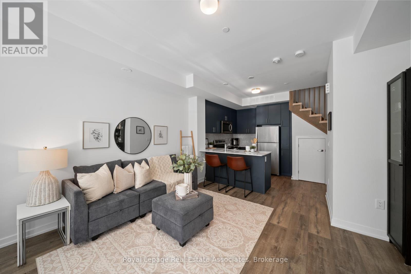 Property image for 10 - 3546 COLONIAL DRIVE|Mississauga (Erin Mills), Ontario L5L0C1