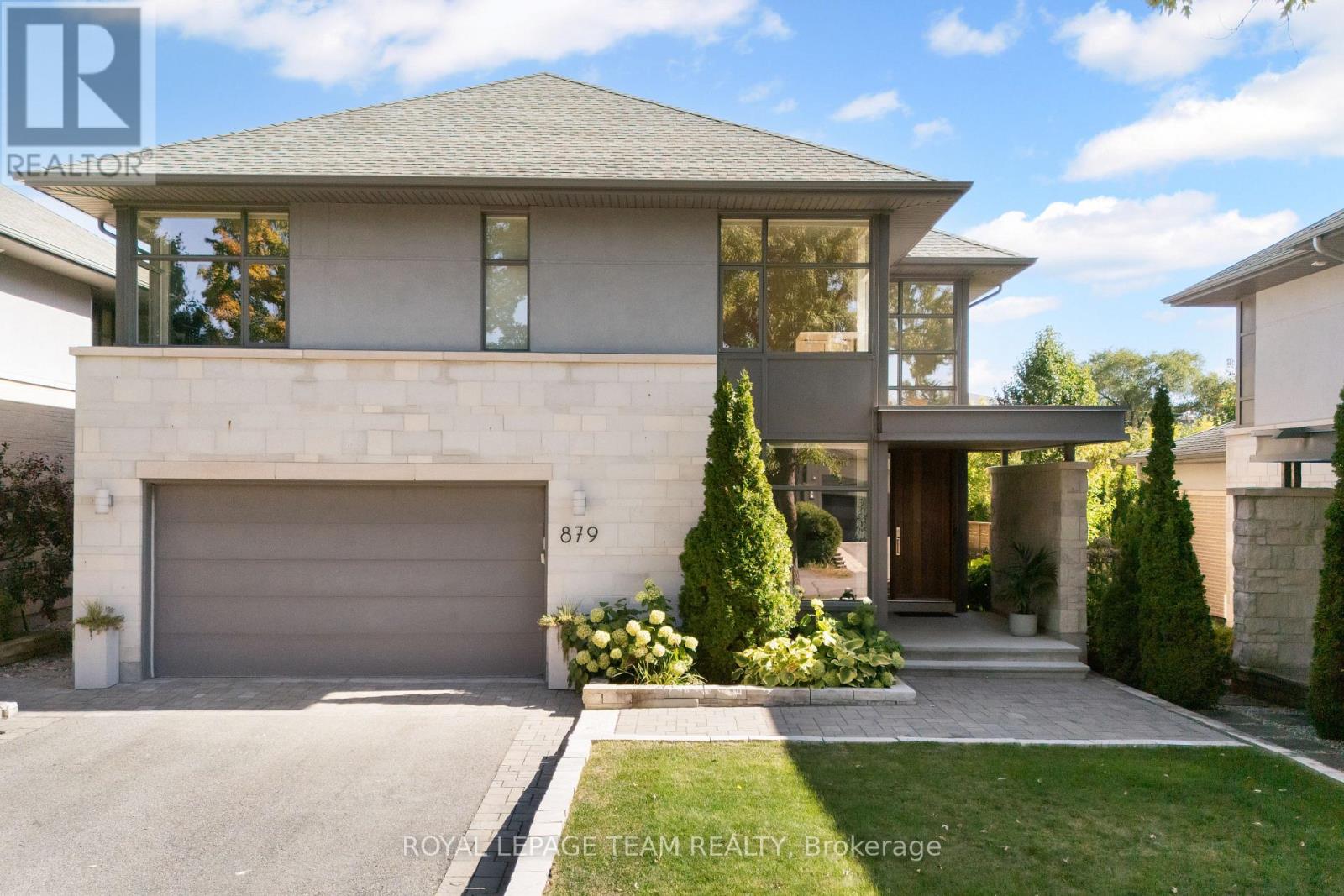 Property image for 879 WINNINGTON AVENUE|Ottawa, Ontario K2B5C4