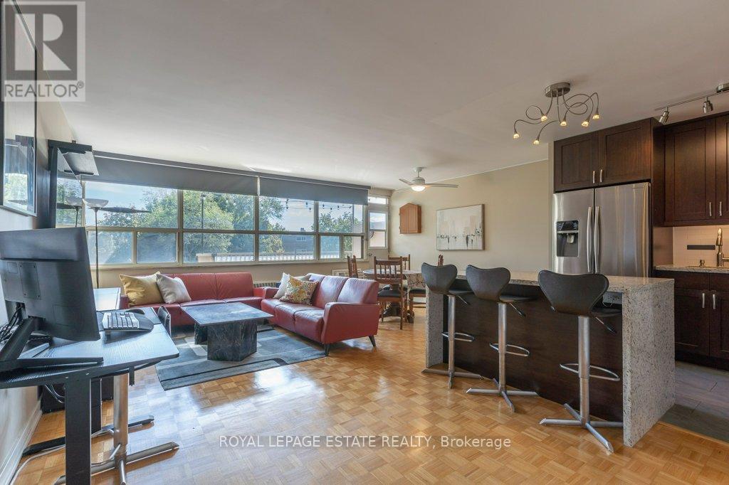 Property image for 305 - 160 THE DONWAY W|Toronto (Banbury-Don Mills), Ontario M3C2G1