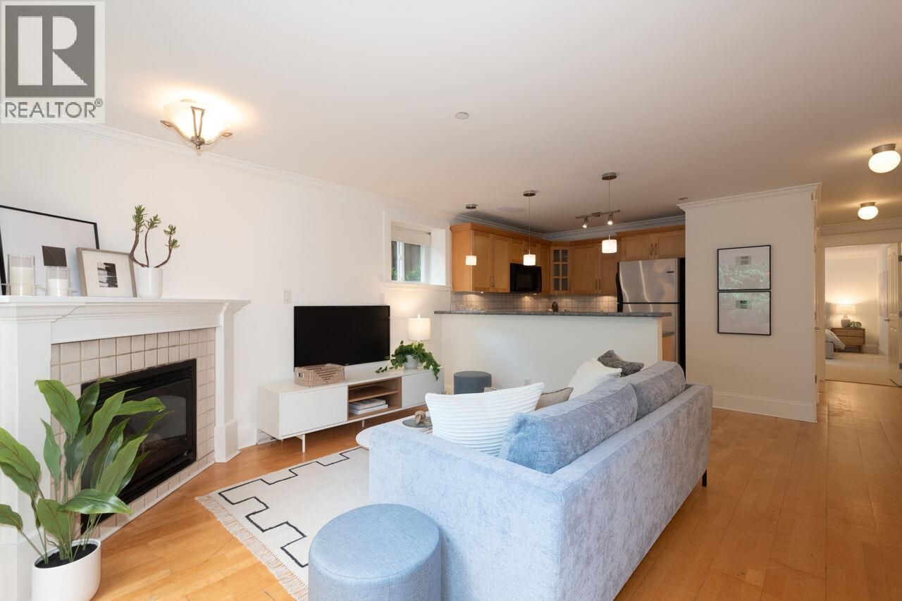 316 W 14TH AVENUE|Vancouver, British Columbia V5Y1X4