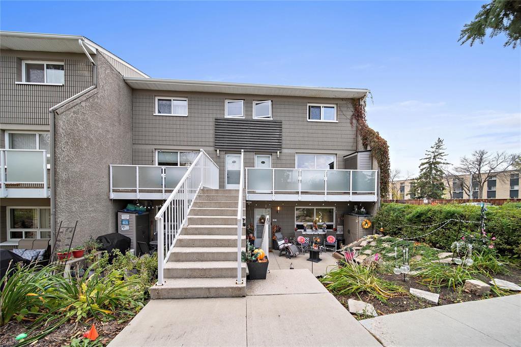 Property image for 112 200 Greenway Crescent W|Winnipeg, Manitoba R2Y1Z2