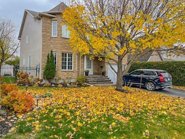Primary image of 31 Rue du Golf|Gatineau (Aylmer), Quebec J9J2V5
