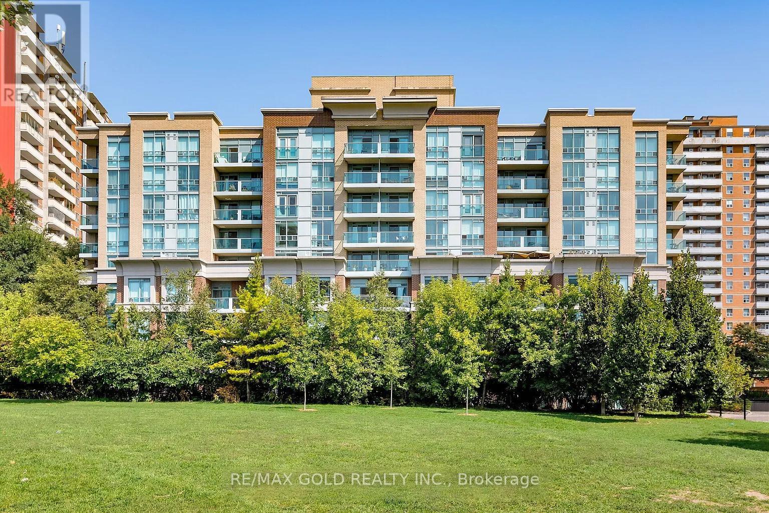 211 - 17 MICHAEL POWER PLACE|Toronto (Islington-City Centre West), Ontario M9A5G5