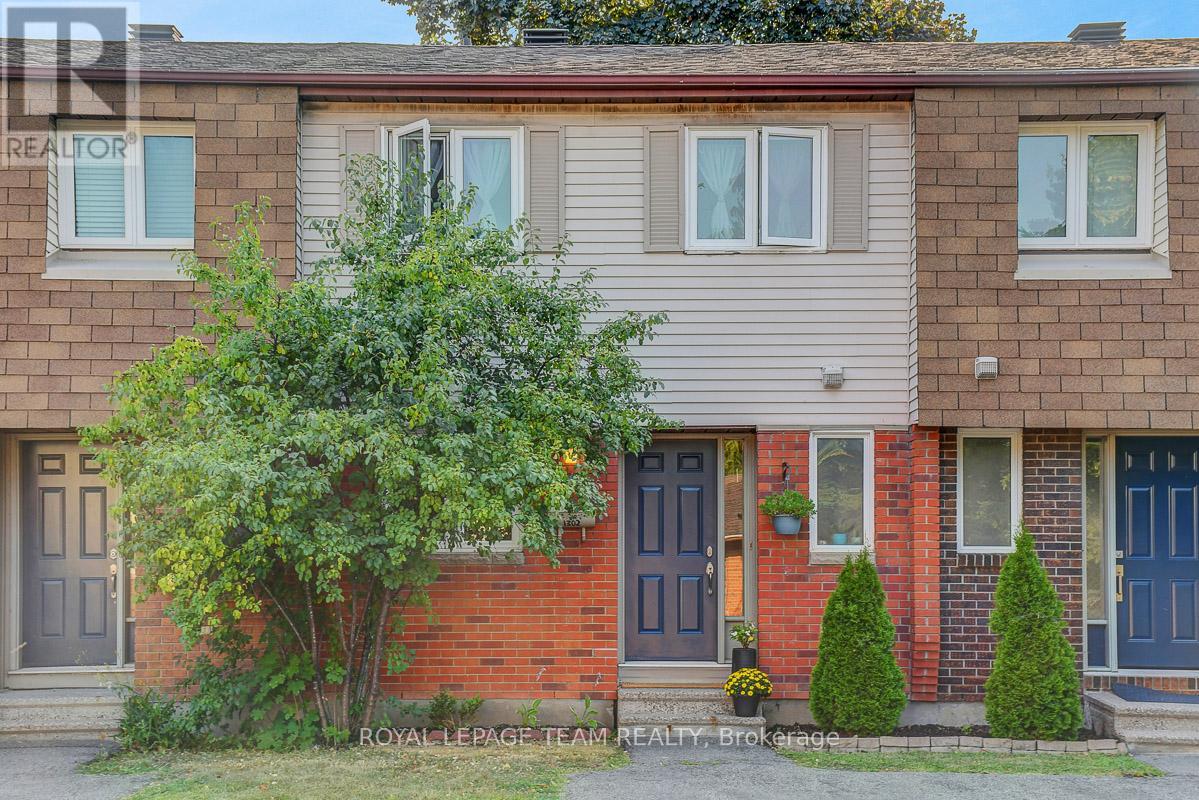 Property image for 15 - 1302 ALNESS COURT|Ottawa, Ontario K1B5H2