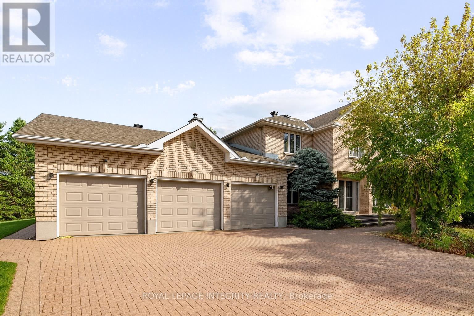 Property image for 6 MARCHBROOK CIRCLE|Ottawa, Ontario K2W1A1