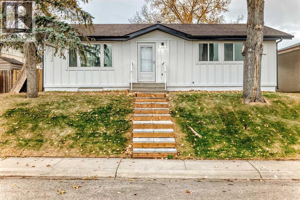 432 Ogden Drive SE|Calgary, Alberta T2C1W6