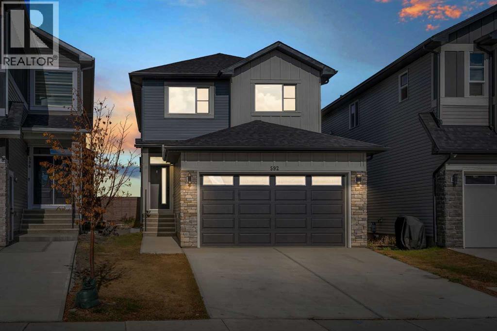 592 Savanna Crescent NE|Calgary, Alberta T3J5P1