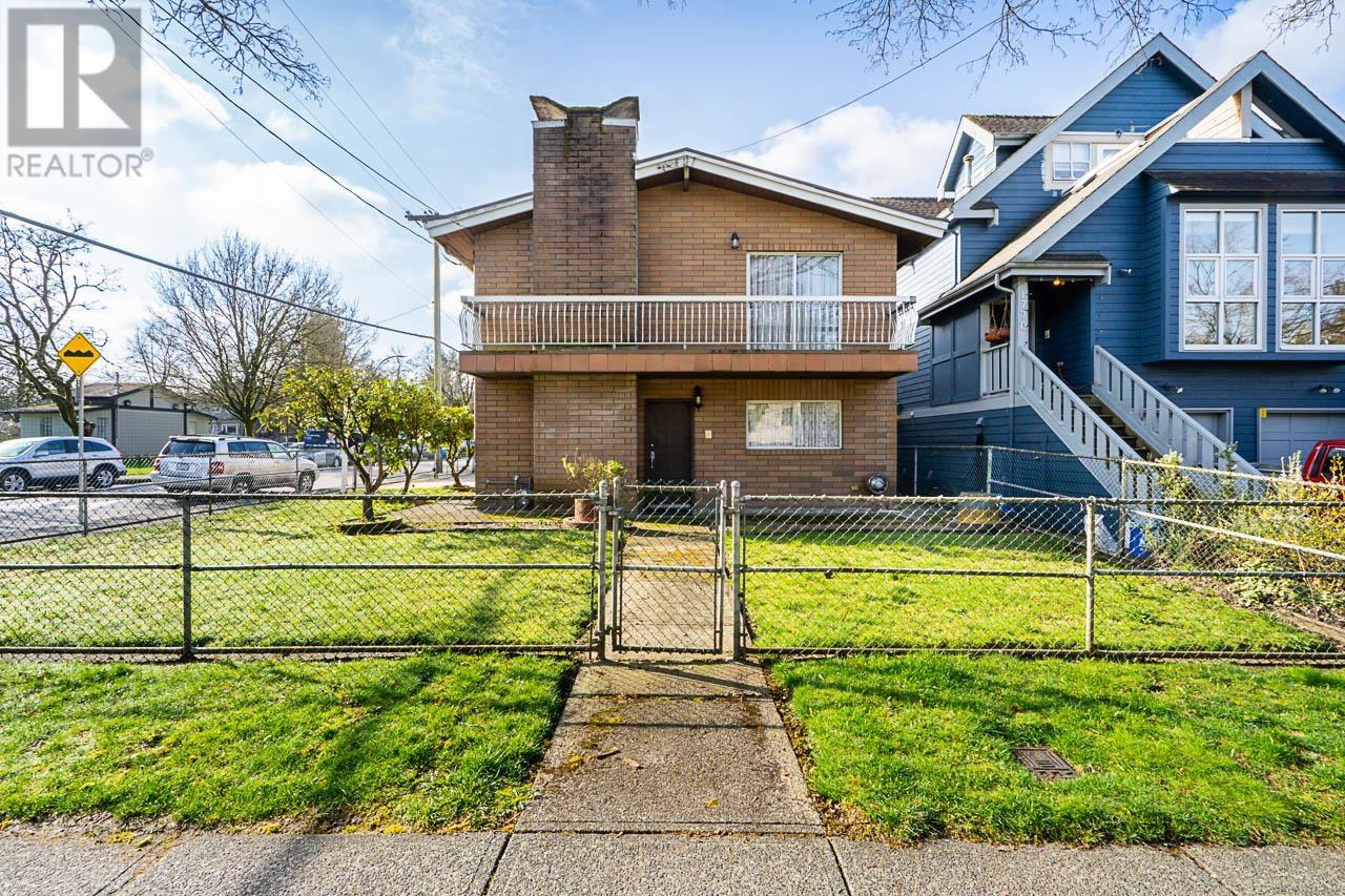 Property image for 1415 SALSBURY DRIVE|Vancouver, British Columbia V5L4B5