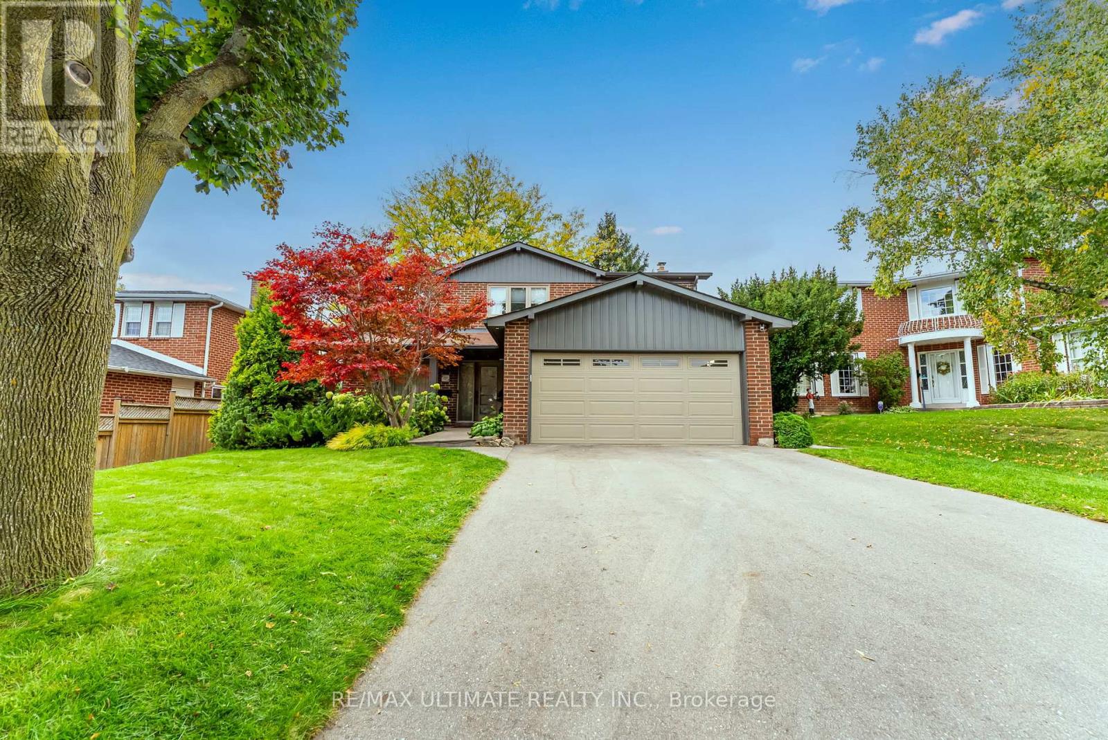 Property image for 4157 MARBLETHORNE COURT|Mississauga (Rathwood), Ontario L4W2H9