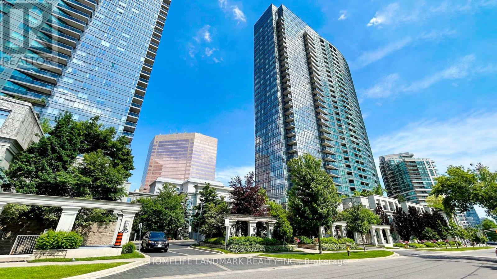 Primary image of 1011 - 15 GREENVIEW AVENUE|Toronto (Newtonbrook West), Ontario M2M4M7