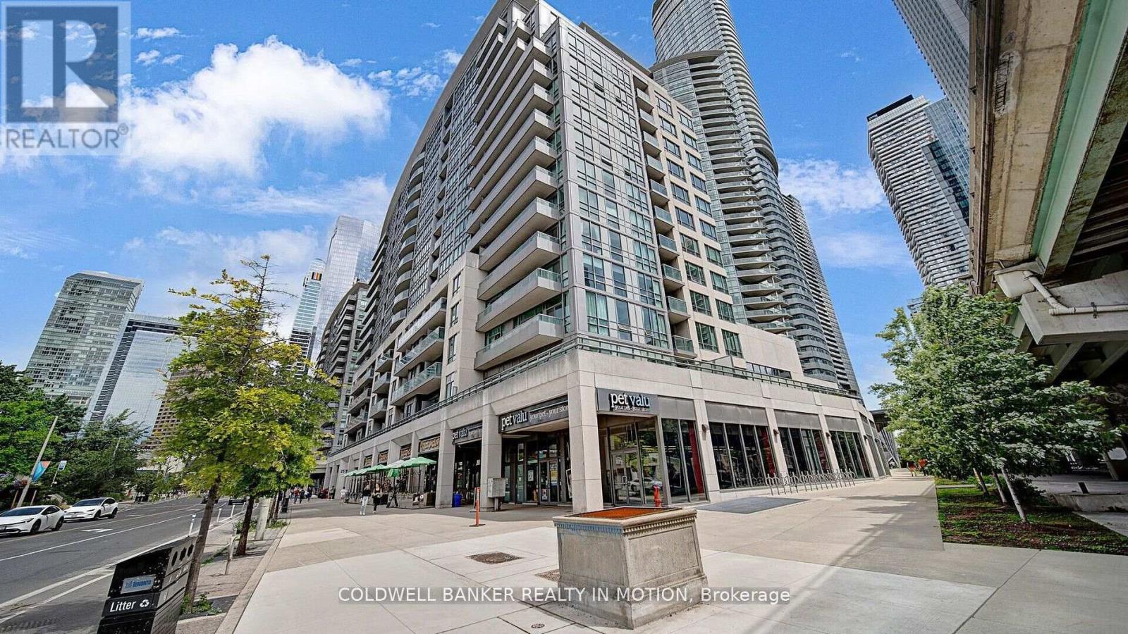 Property image for 918 - 25 LOWER SIMCOE STREET|Toronto (Waterfront Communities), Ontario M5J3A1