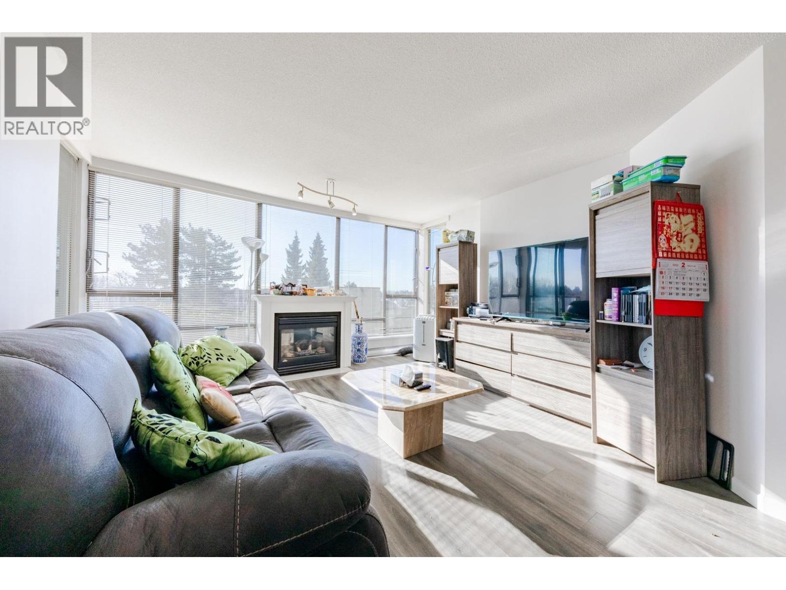 Property image for 708 8180 GRANVILLE AVENUE|Richmond, British Columbia V6Y4G1