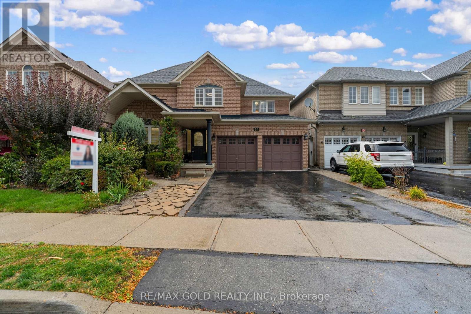 64 BEACHPOINT BOULEVARD|Brampton (Fletcher's Meadow), Ontario L7A2G6