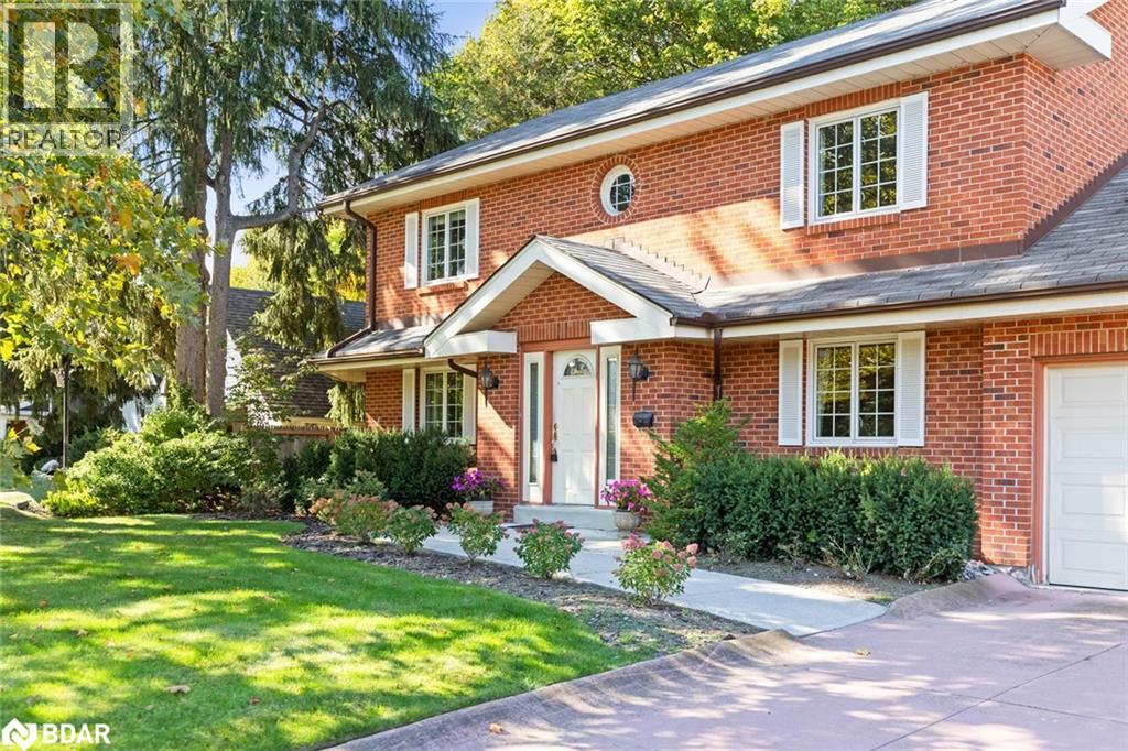 Primary image of 2235 BENNINGTON Gate|Oakville, Ontario L6J5Z3