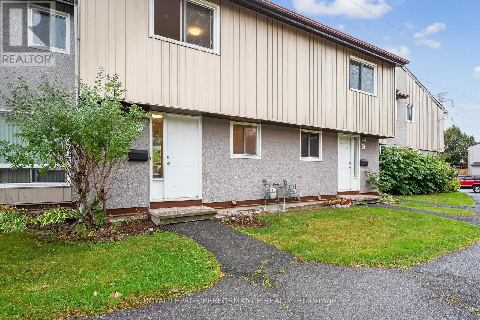 118 - 176 WOODFIELD DRIVE|Ottawa, Ontario K2G3W8