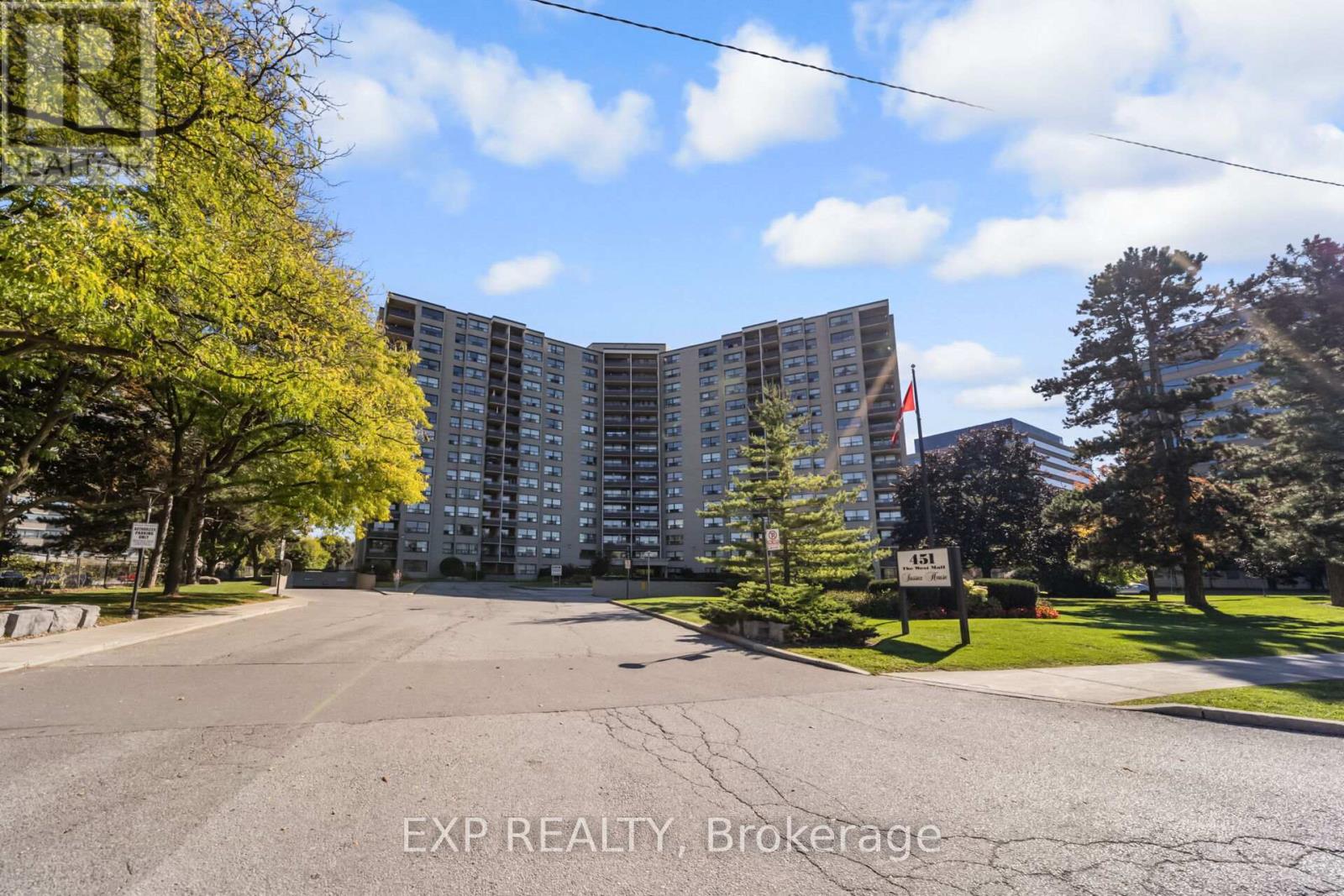 Primary image of 519 - 451 WESTMALL|Toronto (Etobicoke West Mall), Ontario M9C1G1