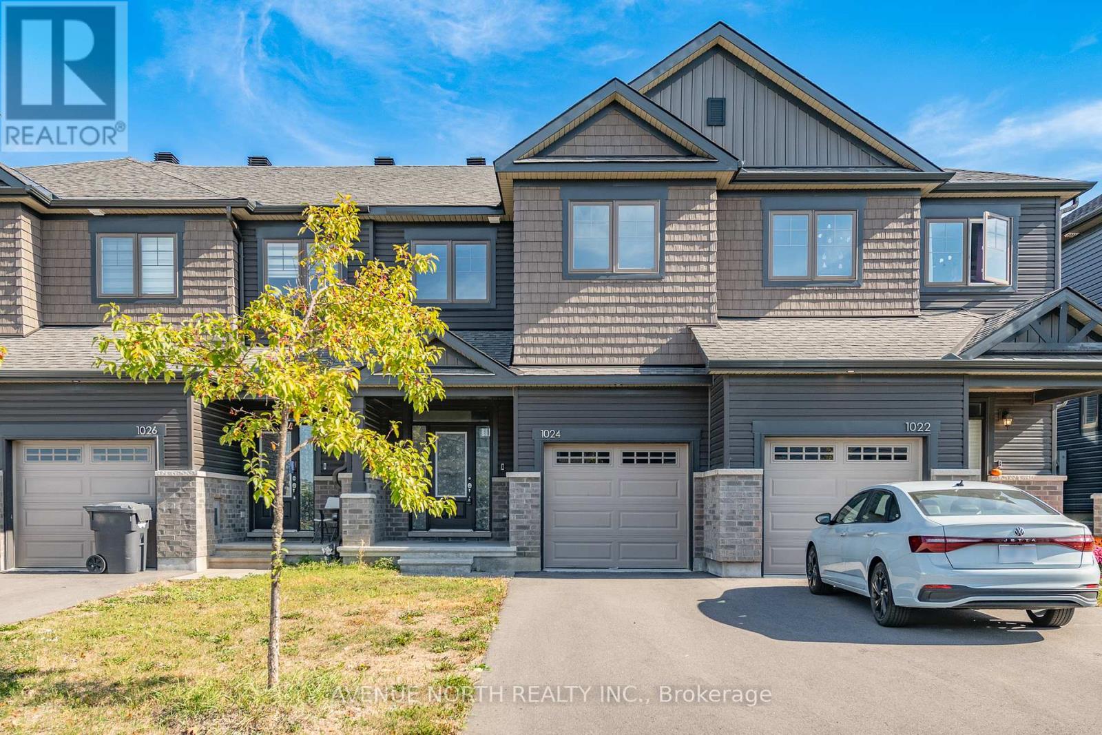Property image for 1024 KIJIK CRESCENT|Ottawa, Ontario K1X0G9