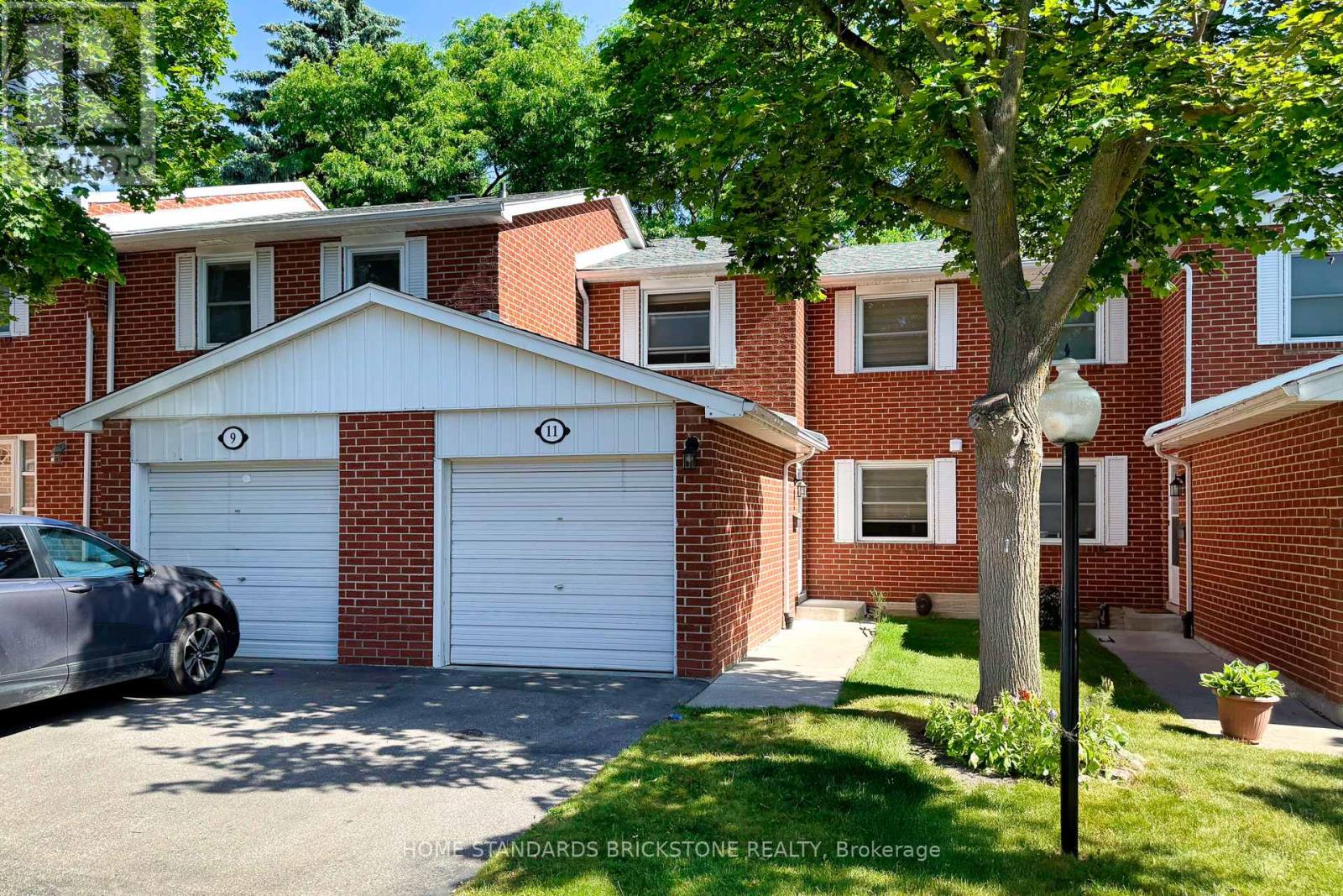 Property image for 11 REITH WAY|Markham (Aileen-Willowbrook), Ontario L3T5C6