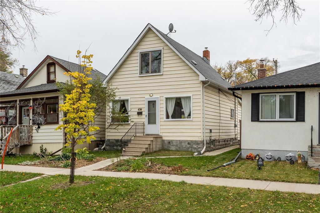 Property image for 656 Walker Avenue|Winnipeg, Manitoba R3L1C5