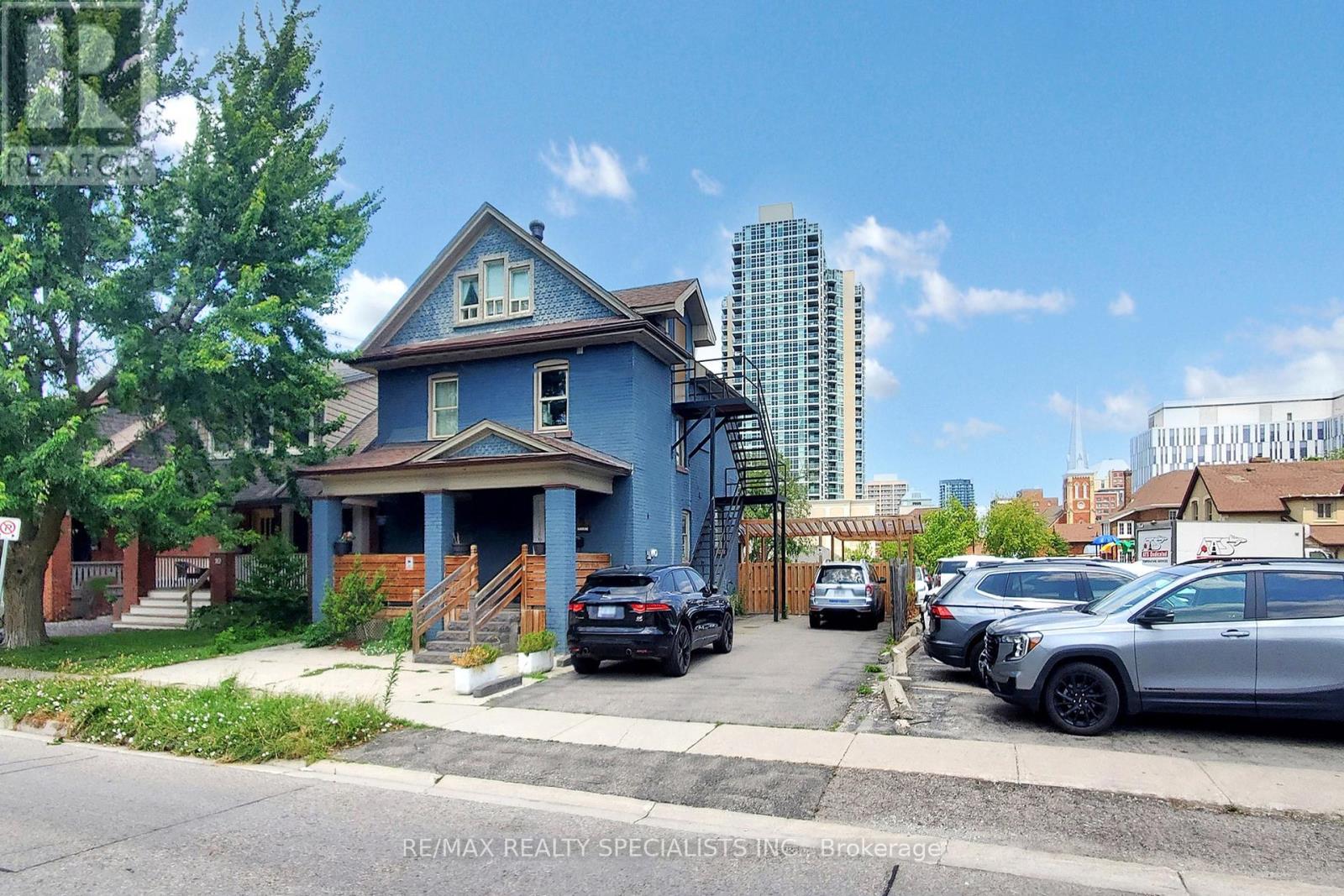Property image for 8 MILL STREET N|Brampton (Downtown Brampton), Ontario L6X1S6