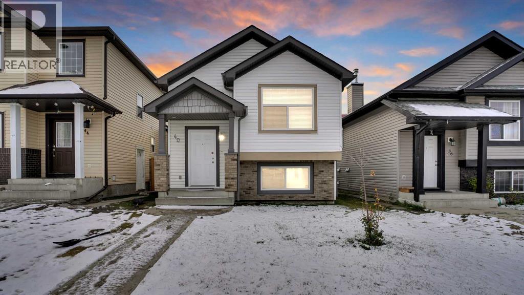 40 saddlefield Road NE|Calgary, Alberta T3J4Z8
