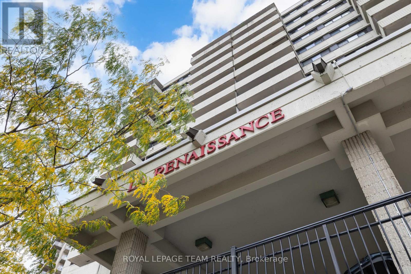 506 - 40 LANDRY STREET|Ottawa, Ontario K1L8K4