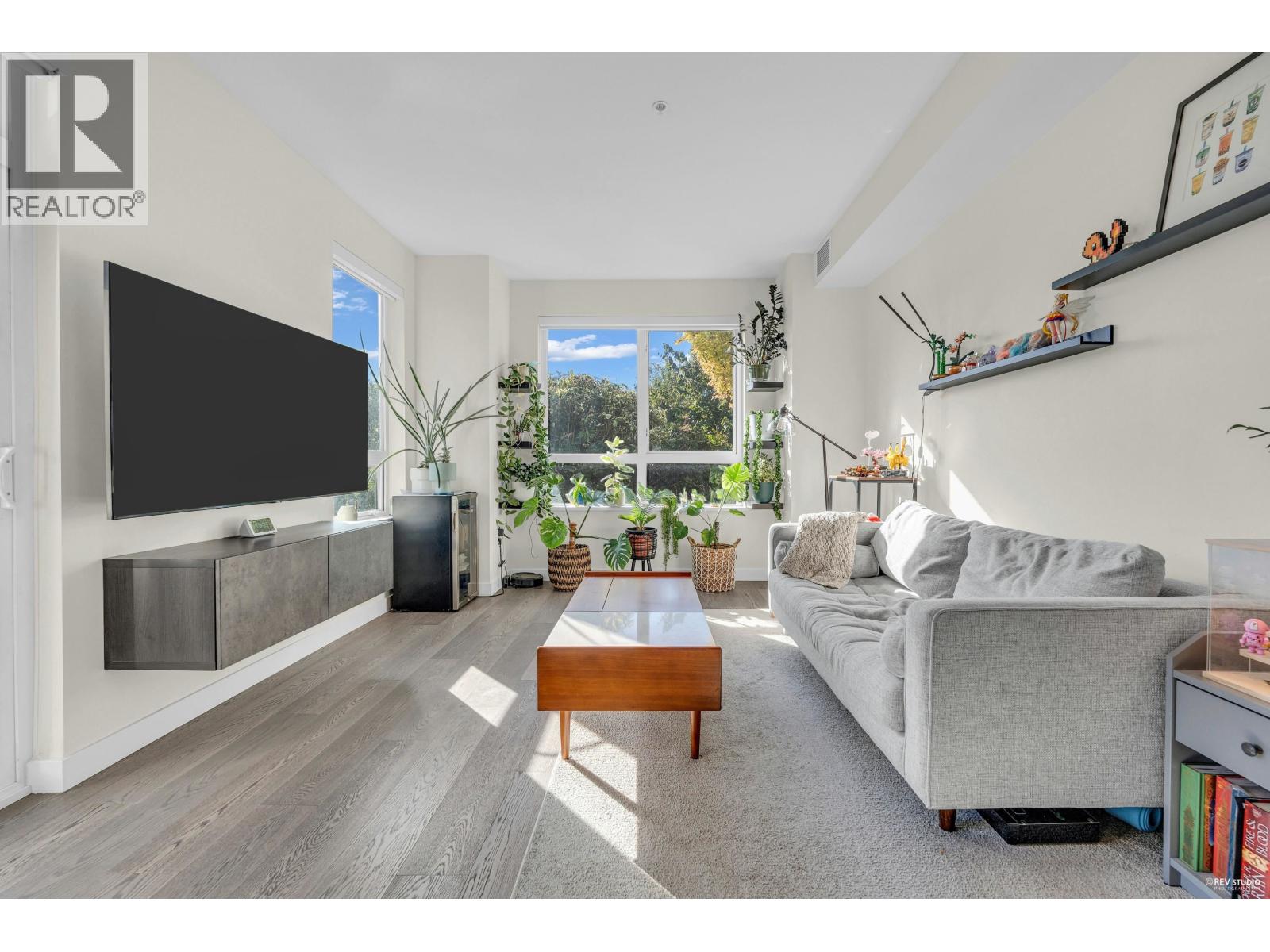 Property image for 128 4033 MAY DRIVE|Richmond, British Columbia V6X0T3