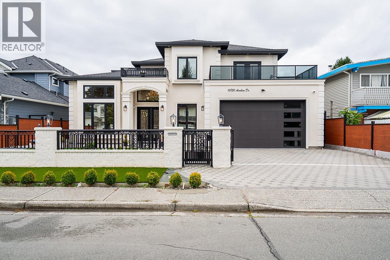 10820 ANAHIM DRIVE|Richmond, British Columbia V7A3C5