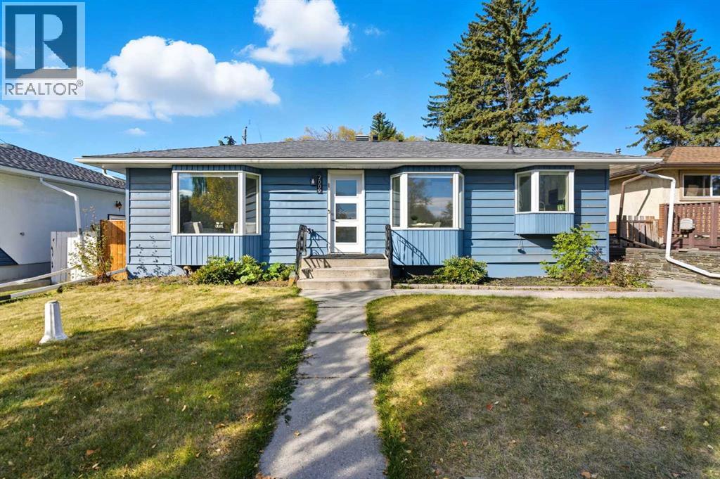 2009 Cottonwood Crescent SE|Calgary, Alberta T2B1P9