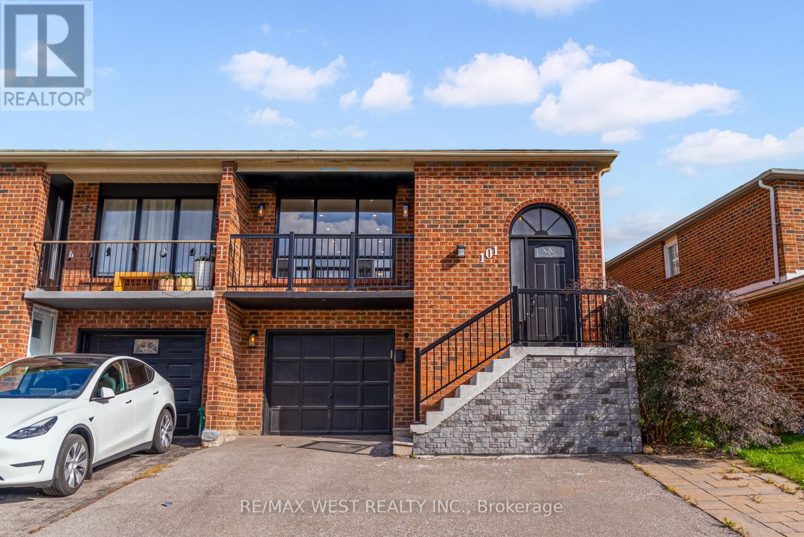 Property image for 101 TALL GRASS TRAIL|Vaughan (East Woodbridge), Ontario L4L3J3