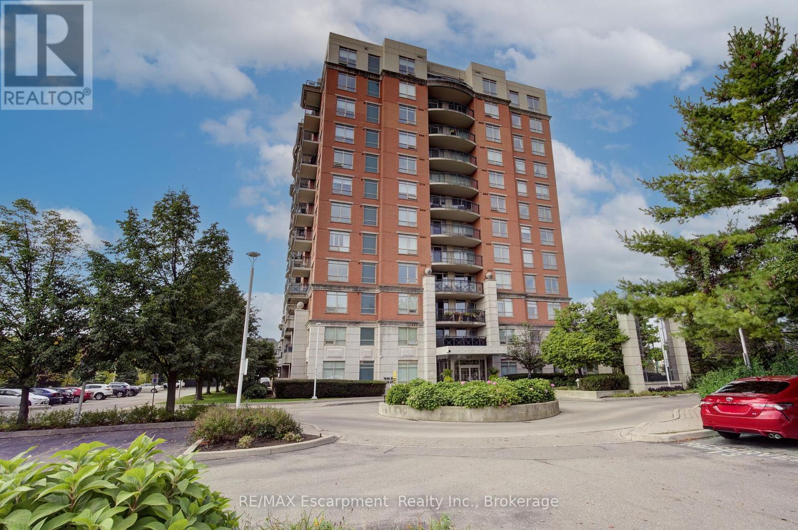 Property image for 311 - 2325 CENTRAL PARK DRIVE|Oakville (RO River Oaks), Ontario L6H0E2