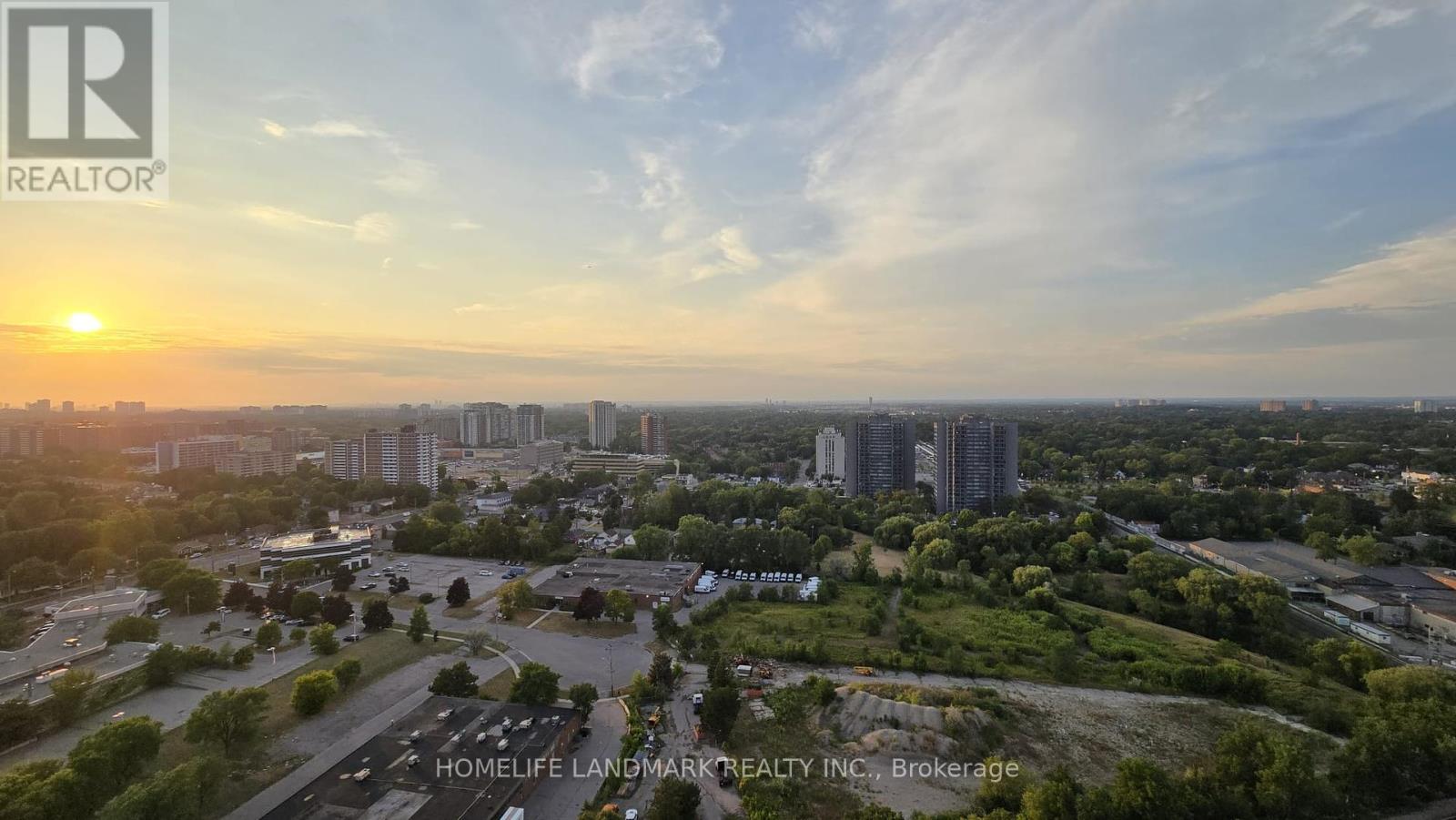 2618 - 275 VILLAGE GREEN SQUARE|Toronto (Agincourt South-Malvern West), Ontario M1S0L8