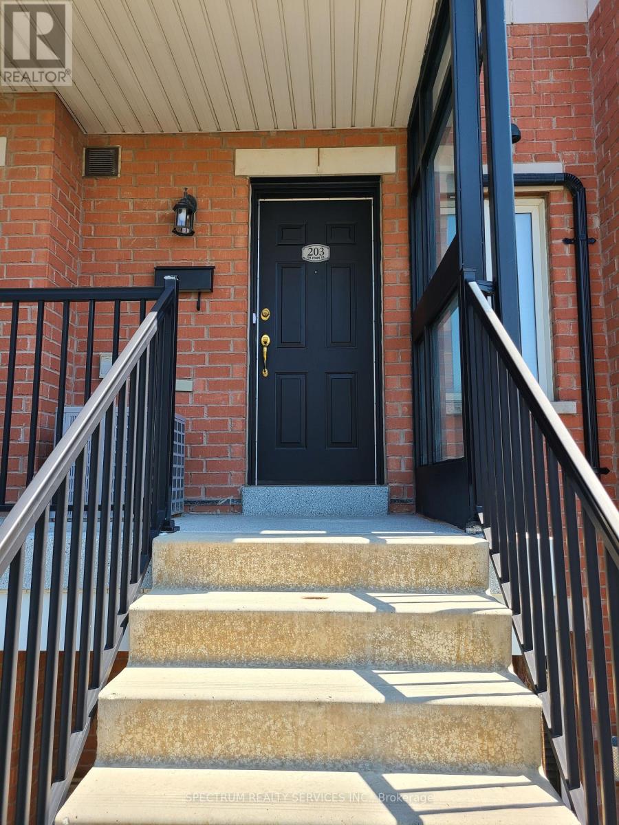 Property image for 203 - 308 JOHN STREET|Markham (Thornhill), Ontario L3T0A7