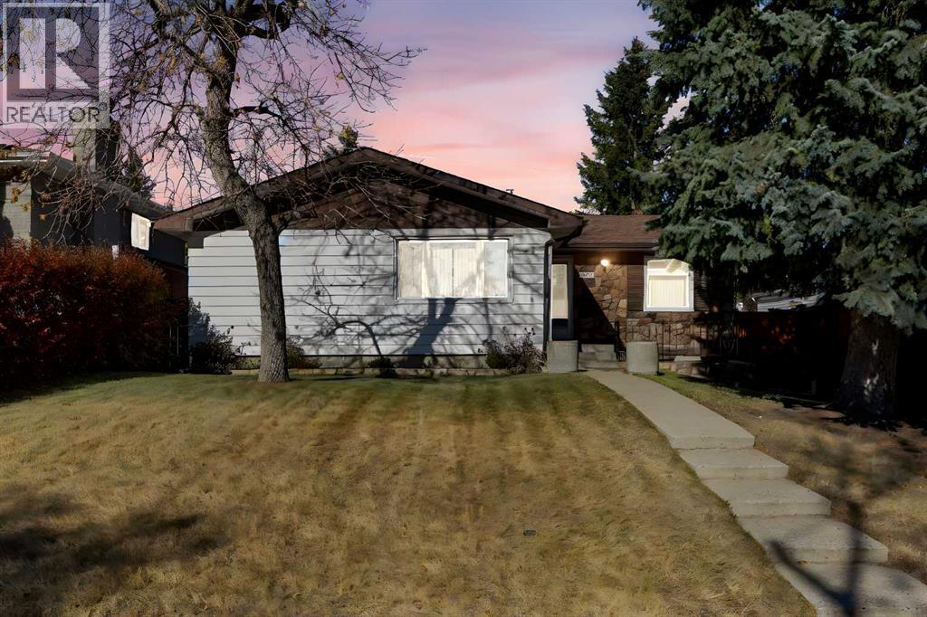 7031 Hunterbow Crescent NW|Calgary, Alberta T2K4R4