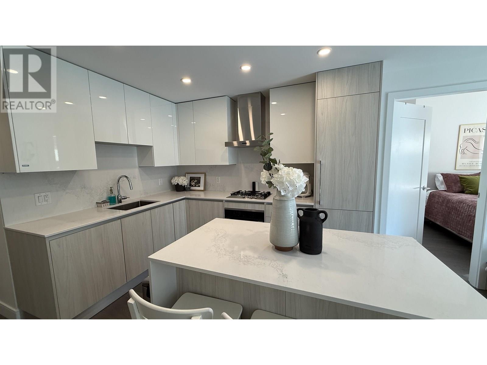 207 488 W 58TH AVENUE|Vancouver, British Columbia V5X1V5