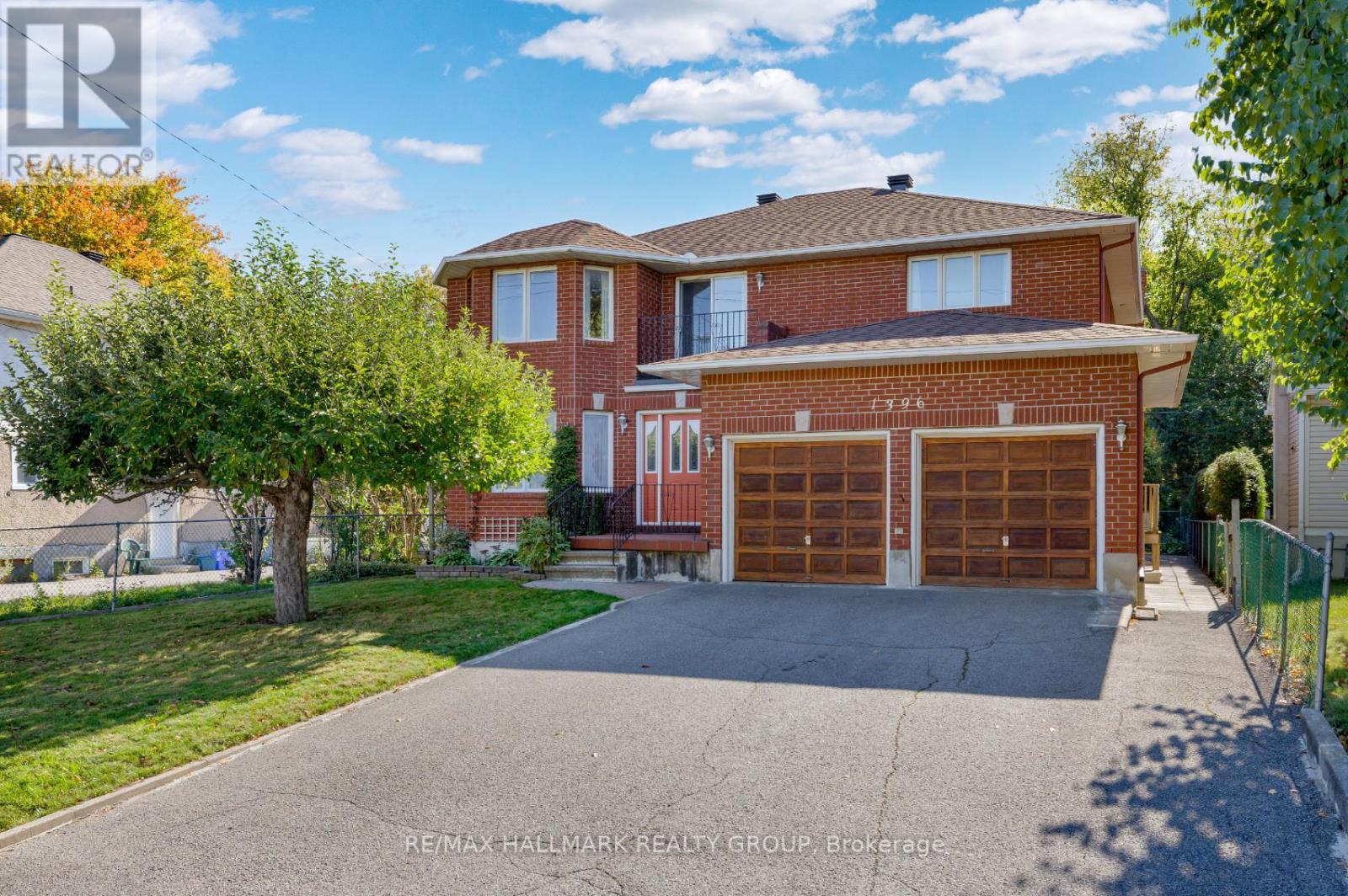 Property image for 1396 LAROSE AVENUE|Ottawa, Ontario K1Z7X7