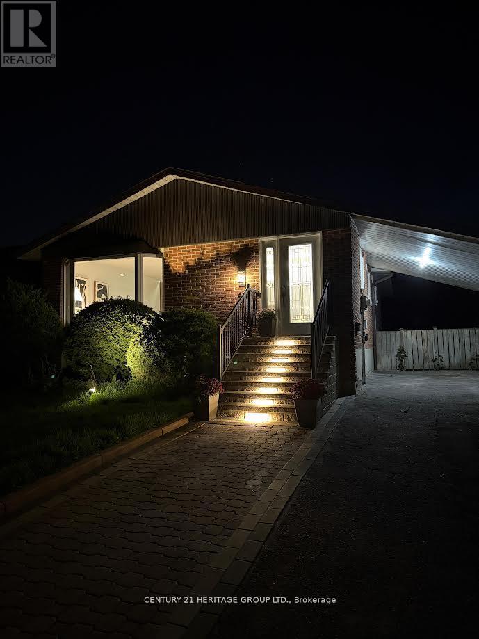 Property image for 43 HOWELL SQUARE|Toronto (Malvern), Ontario M1B1C3