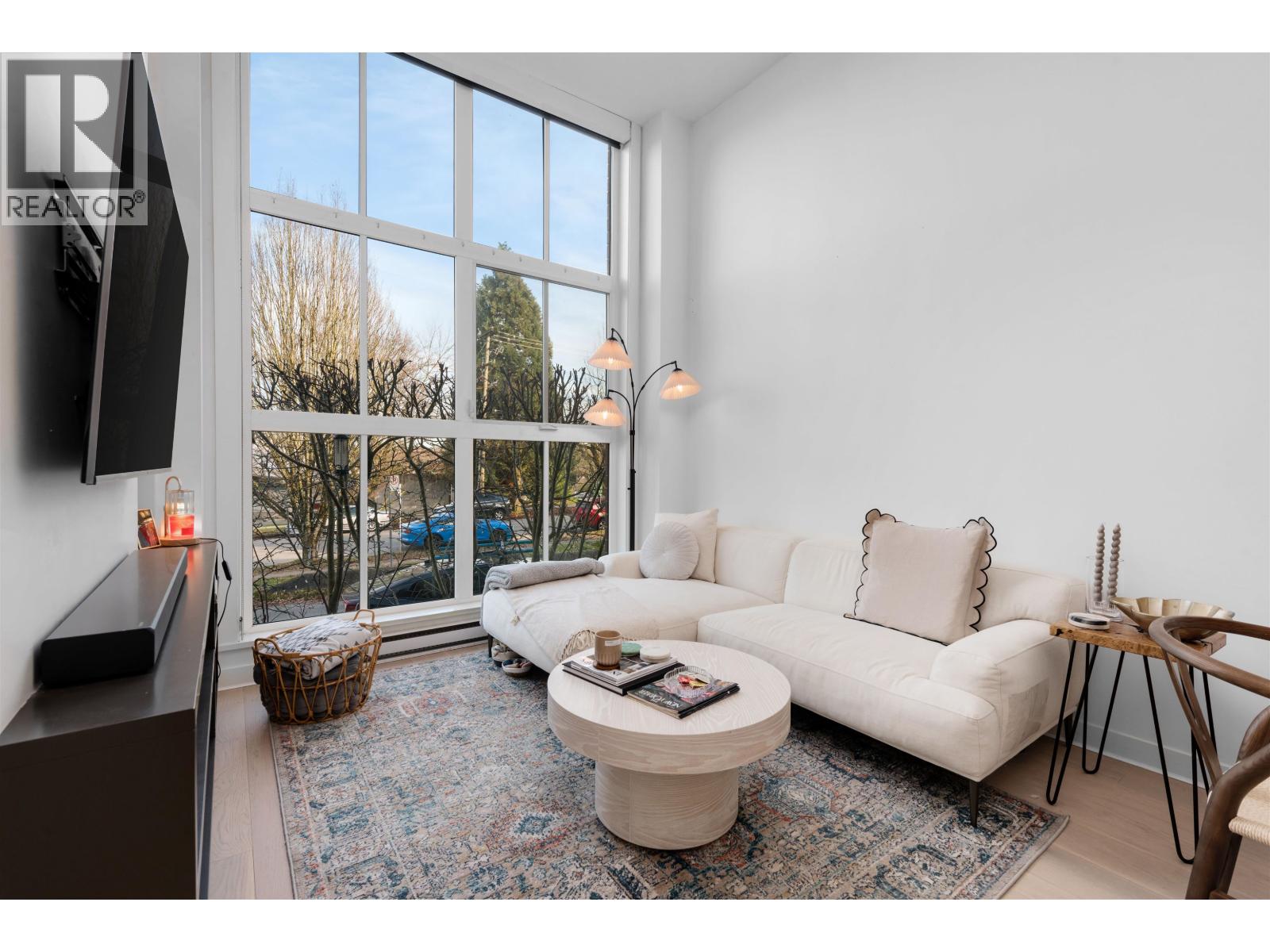 3429 PORTER STREET|Vancouver, British Columbia V5N4H2