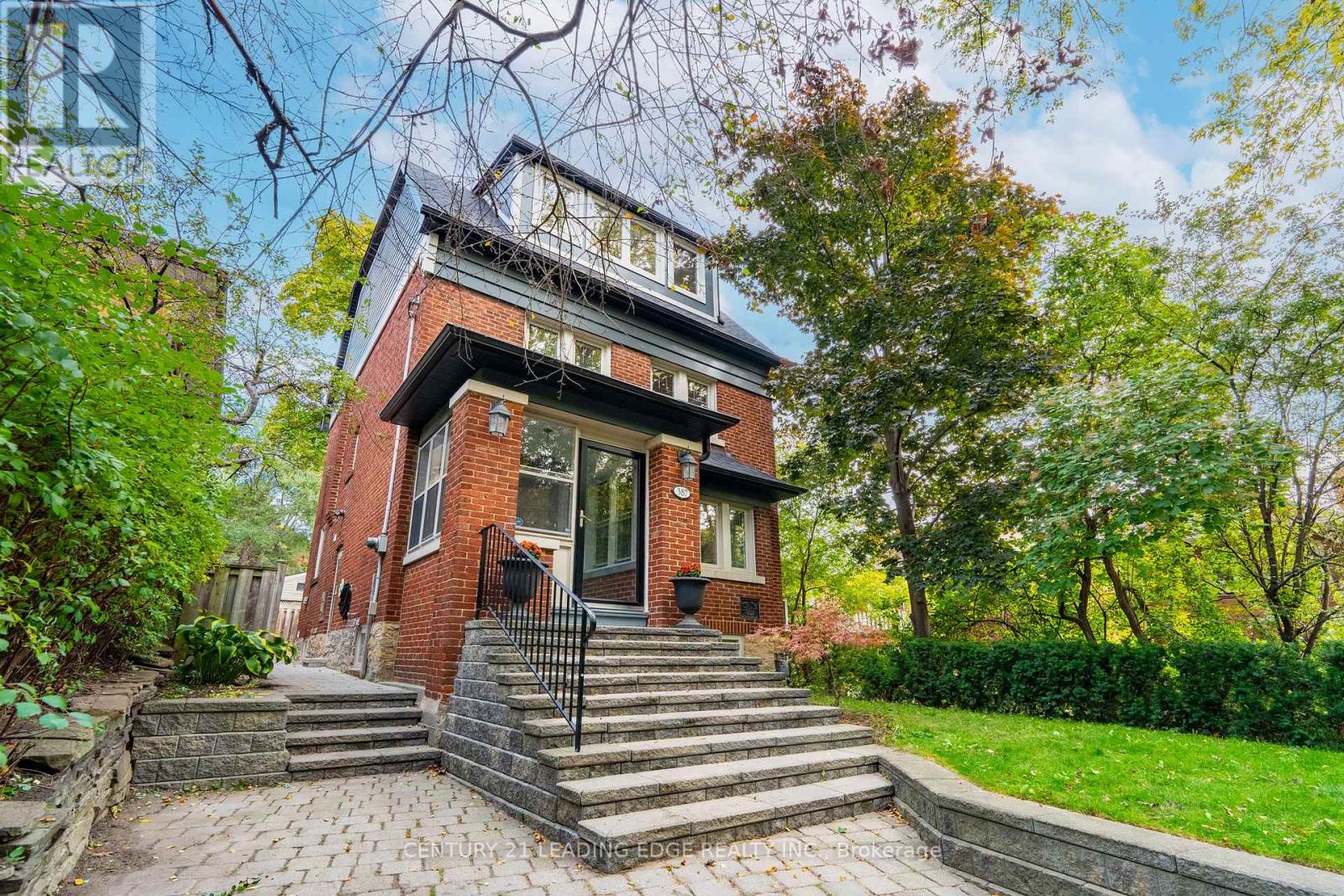 Property image for 387 KENNEDY AVENUE|Toronto (High Park North), Ontario M6P3C5