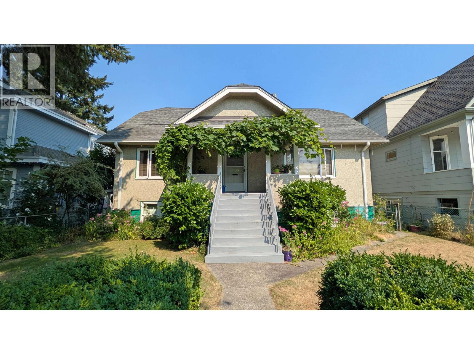 Property image for 1223-1225 E 19TH AVENUE|Vancouver, British Columbia V5V1L2