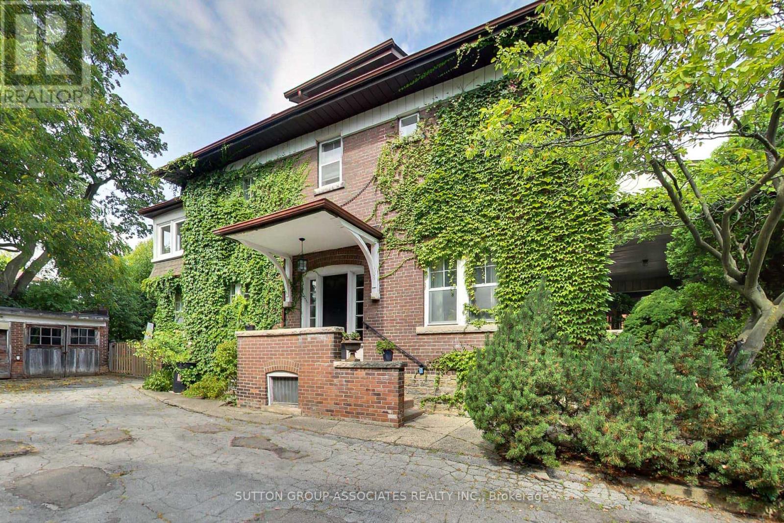 Property image for 14 BRACONDALE HILL ROAD|Toronto (Wychwood), Ontario M6G3P4