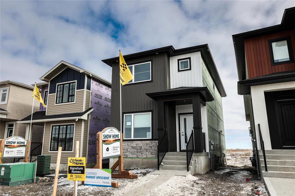 Property image for 19 Skylark Lane|Winnipeg, Manitoba R2V5K3