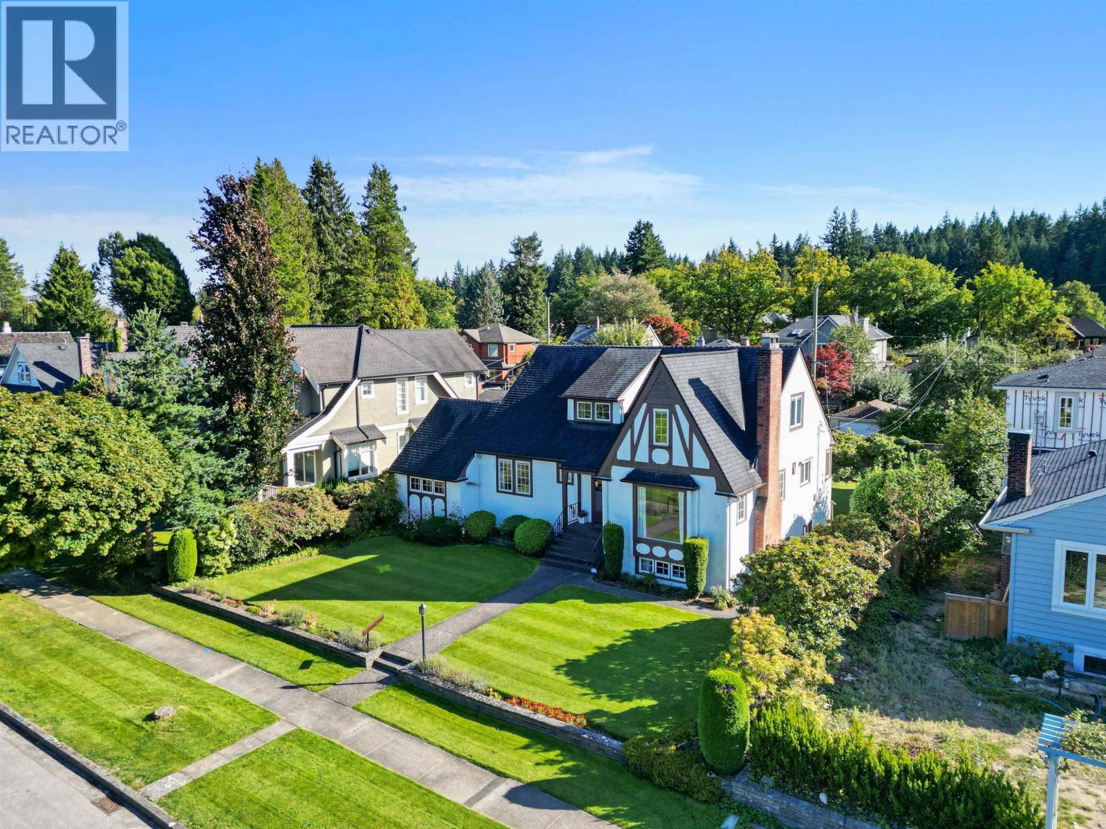 Property image for 4664 W 13TH AVENUE|Vancouver, British Columbia V6R2V7