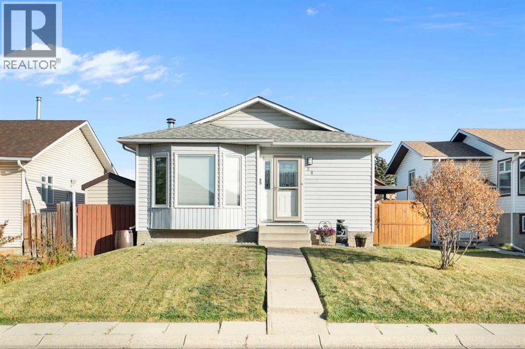 Property image for 28 Whitworth Road NE|Calgary, Alberta T1Y6A7