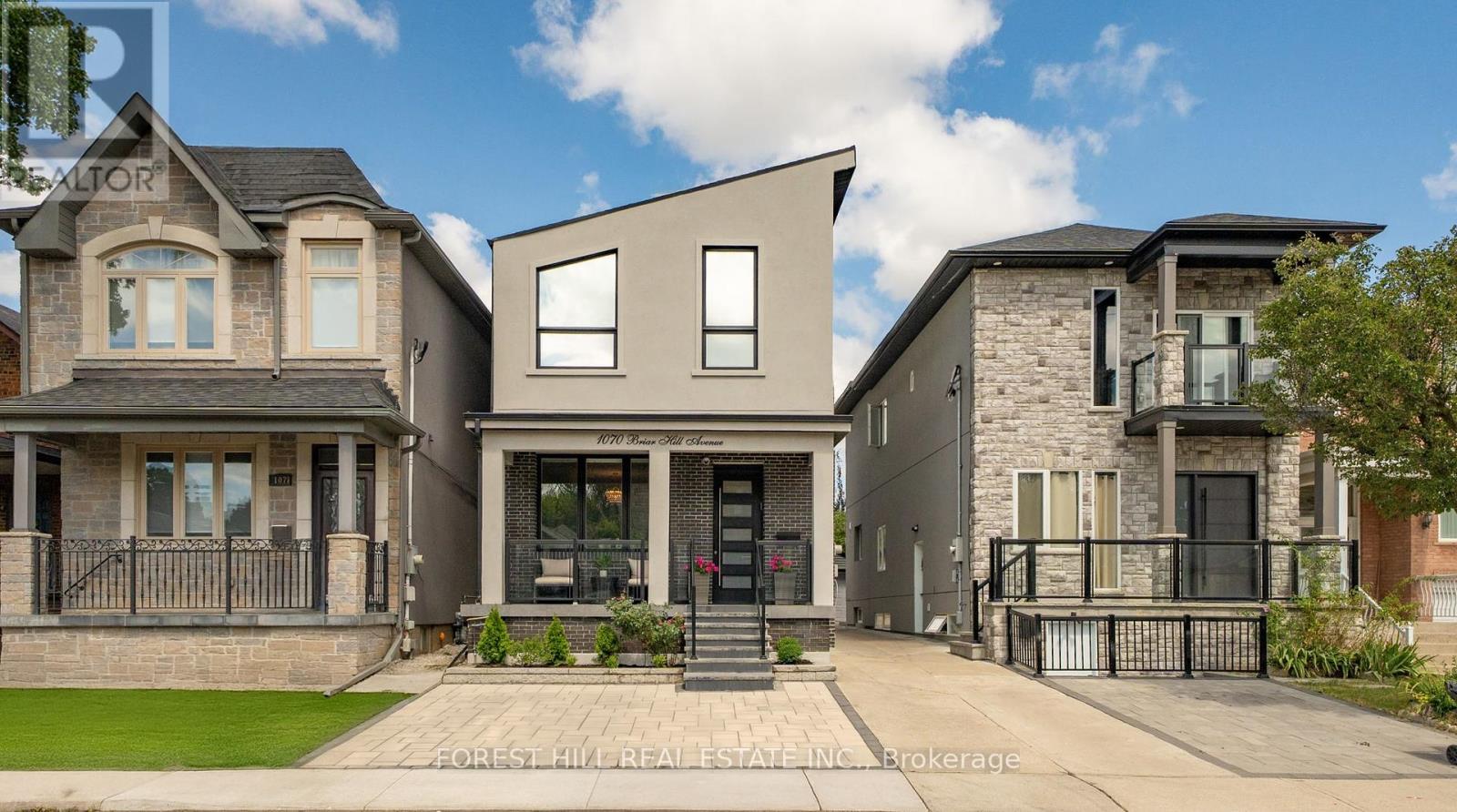 Property image for 1070 BRIAR HILL AVENUE|Toronto (Briar Hill-Belgravia), Ontario M6B1M7