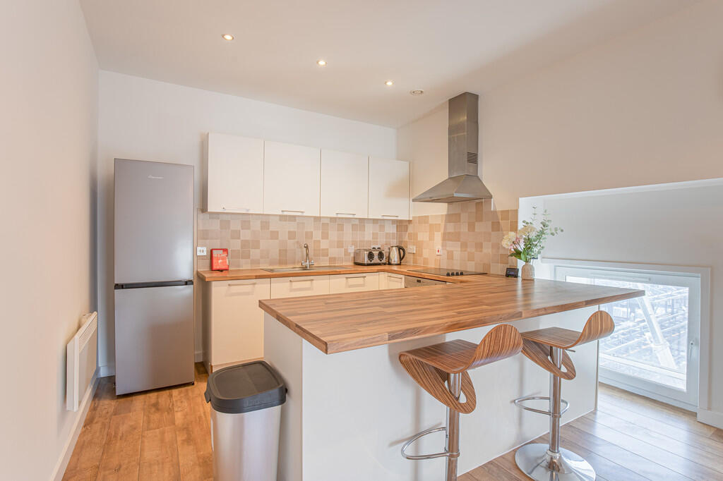 Additional image 4 of Fraser House, Market Street